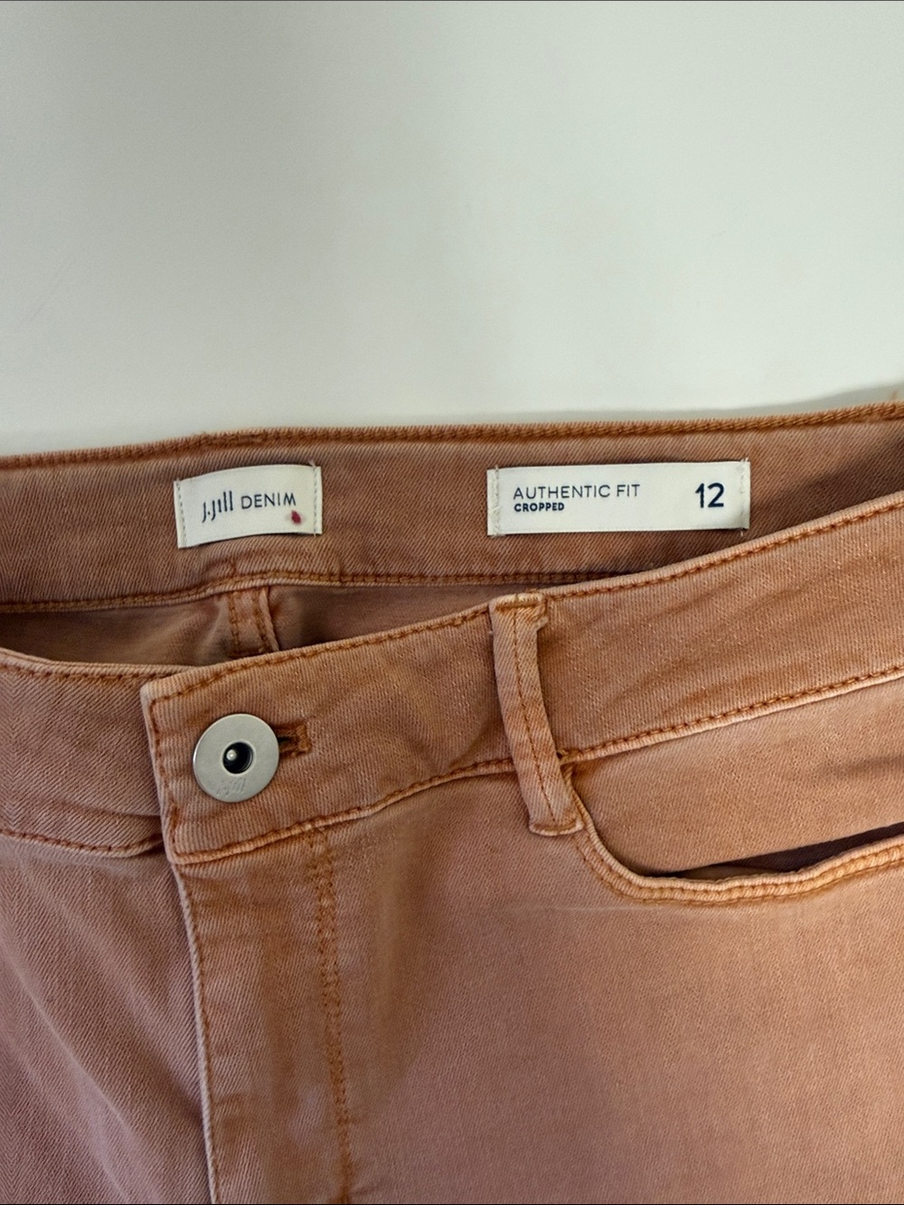 J. Jill Cropped Jeans in Rust
W-161/2 
R-10
L-25 - Picture 4 of 5